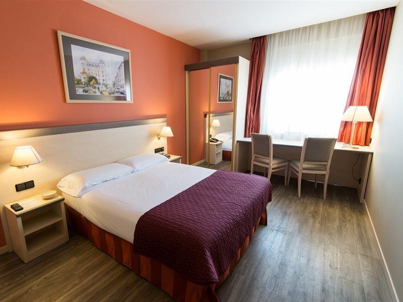 Petit Palace Trencadis Hotel
