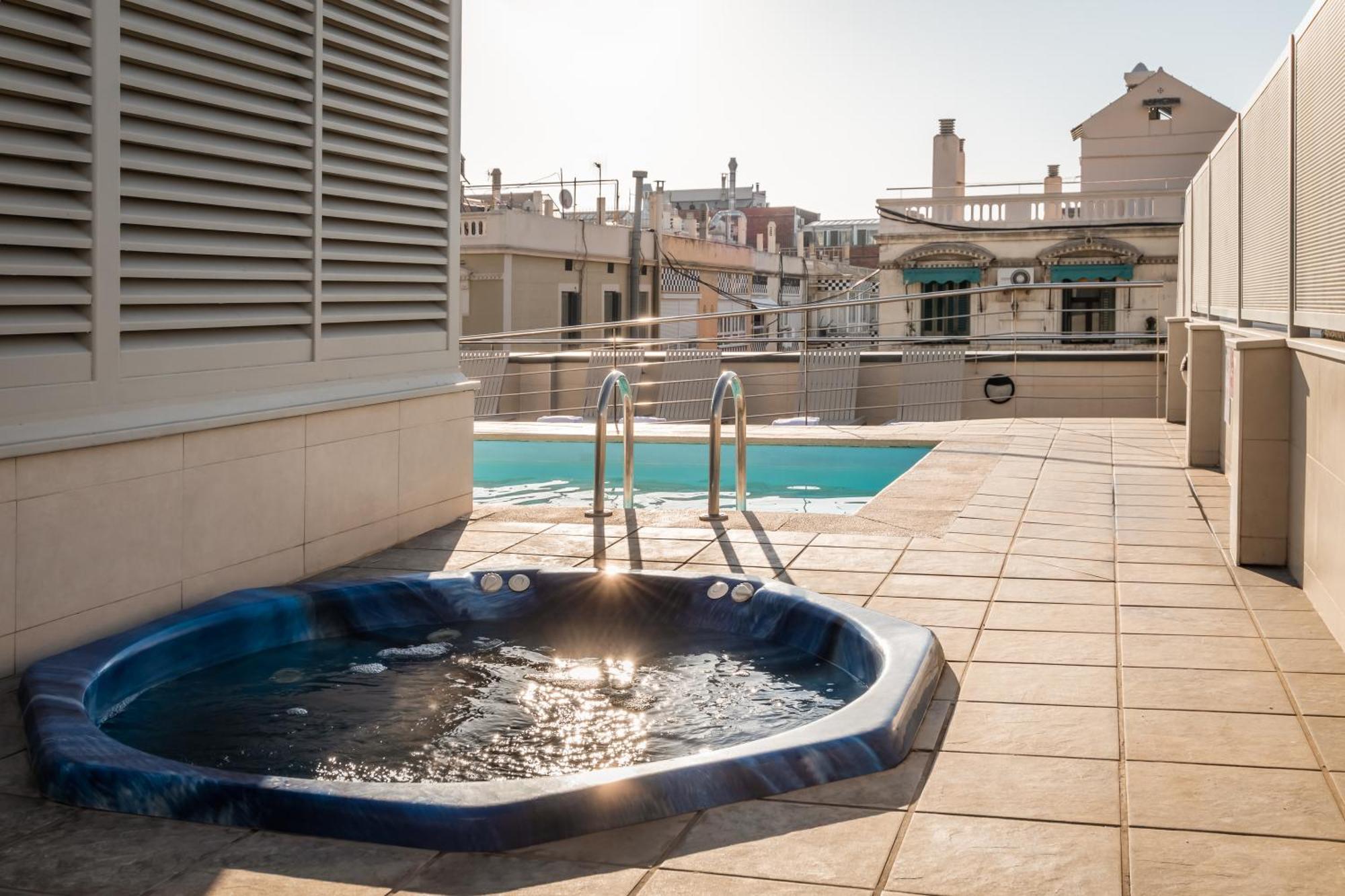 Petit Palace Trencadis 4*