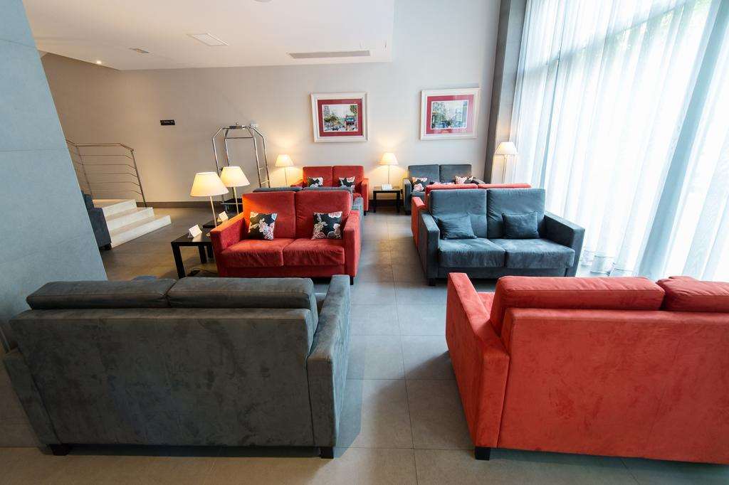 Hotel Petit Palace Trencadis 4*