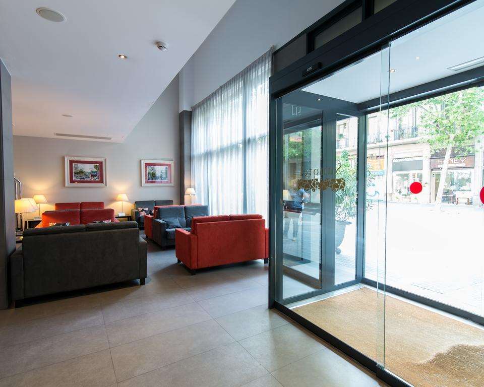 Petit Palace Trencadis 4*